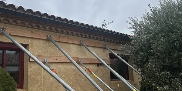 etaiement de facade 1 dans le gard